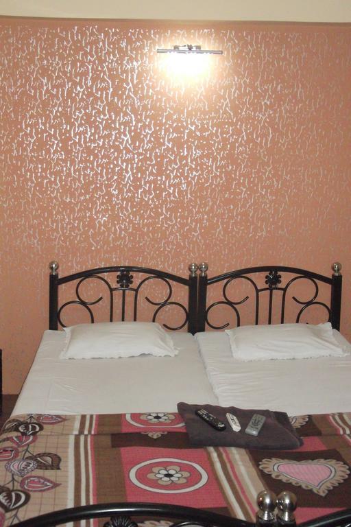 Megacity Inn Kolkata Rom bilde